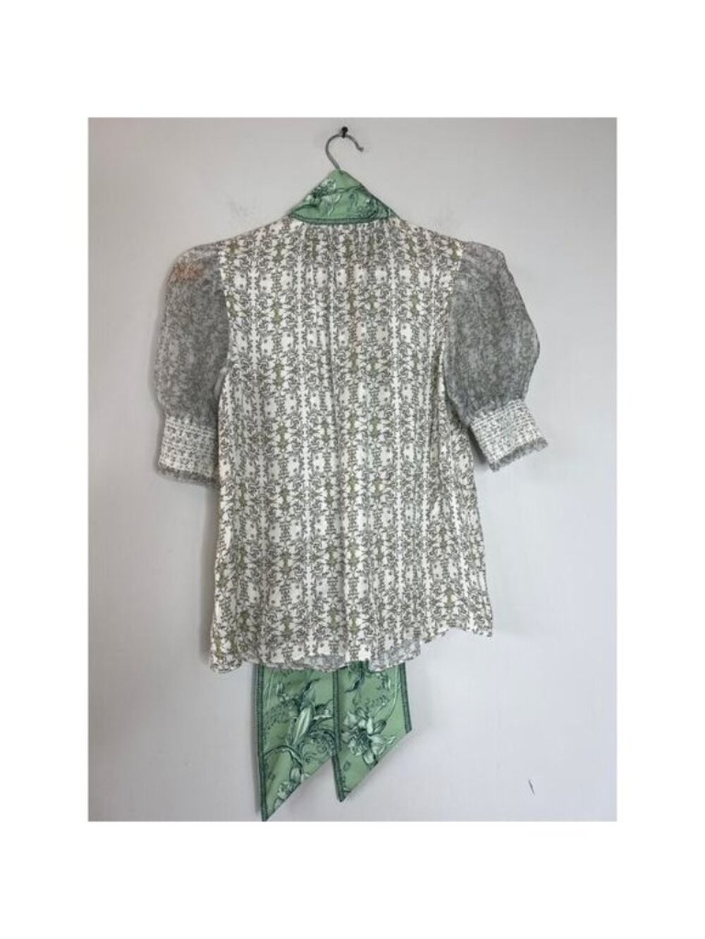 NEW Alice + Olivia Tie Neck Puff Sleeves Floral Print Top Green Size:Extra Small - Picture 7 of 8